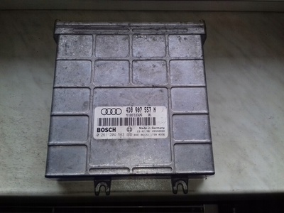 4D0907557N блок управления двигателя audi a8 s8 d2 4.2