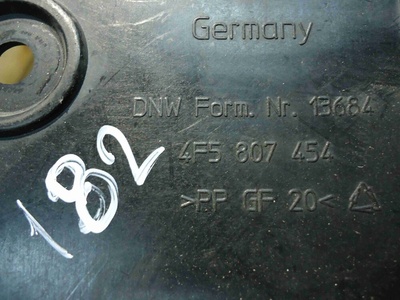 4F5807454 Кронштейн заднего бампера Audi A6 2006