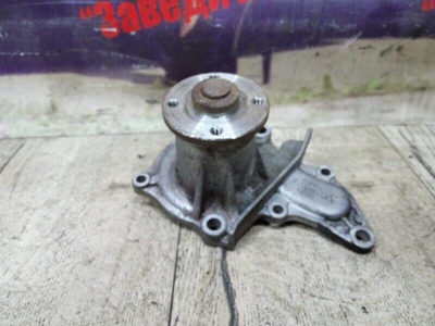 1610019295 Помпа Toyota Corolla, Sprinter CE100, CE110, AE110 1994-2000 16100-19295