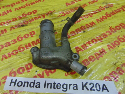 19510000 Фланец двигателя системы охлаждения Honda Integra LA-DC5 2002 19510-PNA-000