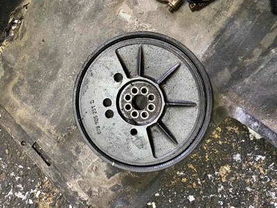 079105251Q Шкив коленвала Audi A8 2012