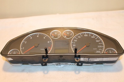 4B0920900R спидометр часы европа audi a6 c5