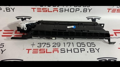 108332500F Дефлектор обдува салона Tesla Model 3 2019 1083325-00-F,2080545-00-X