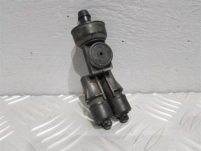 4D0955185 Форсунка омывателя фар Audi A8 D2 1996