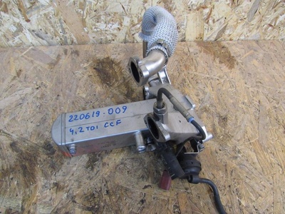 057131515G радиатор egr Audi Q7 4L 2012