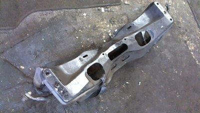 20101AG021 Балка подвески передняя (подрамник) Subaru Forester (S12) 2008-2012 2009