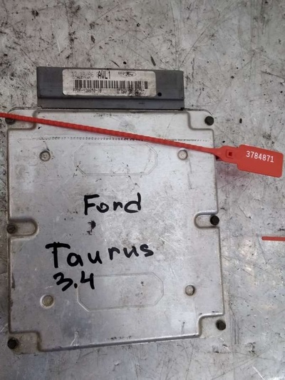 Блок управления двигателем Ford Taurus 1997