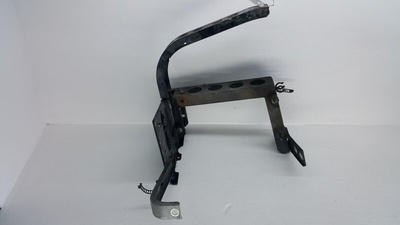 4D0807253 Крепление бампера переднего Audi A8 1997