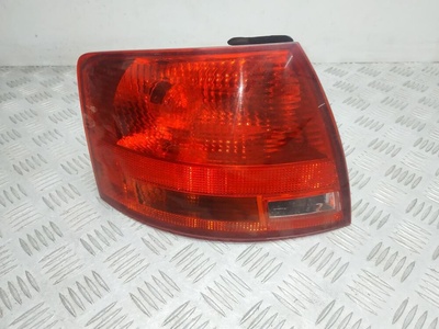 8E9945095E фонарь задний левый Audi A4 B7 2006