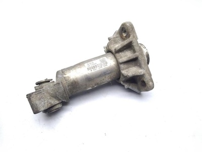 8E0807133B кронштейн крепления бампера Audi A4 B6 2004