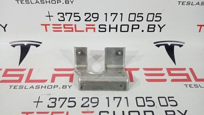 600737000B Кронштейн крепления клапана Tesla Model X 2020 6007370-00-B,1006146-00-A