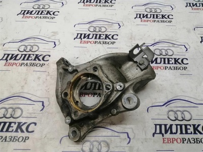 3C0407258G кулак поворотный VW Passat (B7) 2011-2015