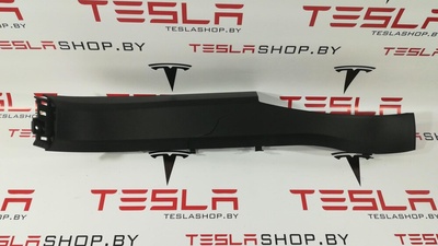 103596500E накладка декоративная передняя правая Tesla Model X 2020 1035965-00-E