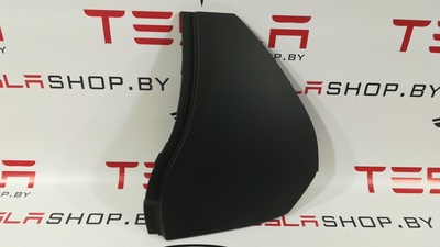 104354200E Накладка декоративная на торпедо правая верхняя Tesla Model X 2020 1043542-00-E