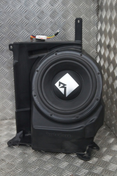 8720A141 outlander 3 рестайлинг сабвуфер рокфорд динамик