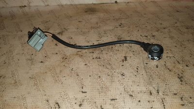 LF0218921 Датчик детонации Mazda 3 I (BK) Рестайлинг (2006–2009) 2008 LF02-18-921