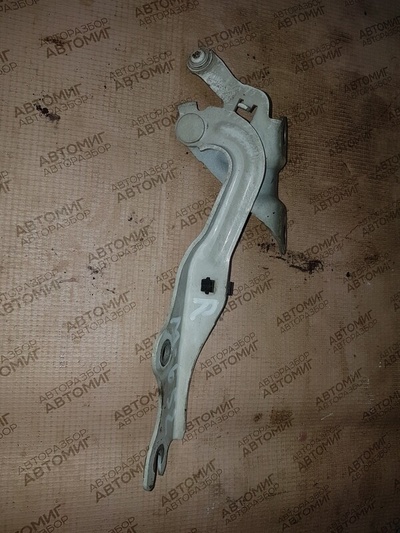 GJ6A52410A Петля капота Mazda 6 I (GG) Рестайлинг (2005–2008) 000 2005 GJ6A-52-410A