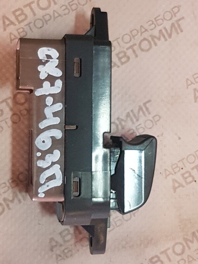 EH1566380 Кнопка стеклоподъемника Mazda CX-7 I (2006–2009) 2008 EH15-66-380
