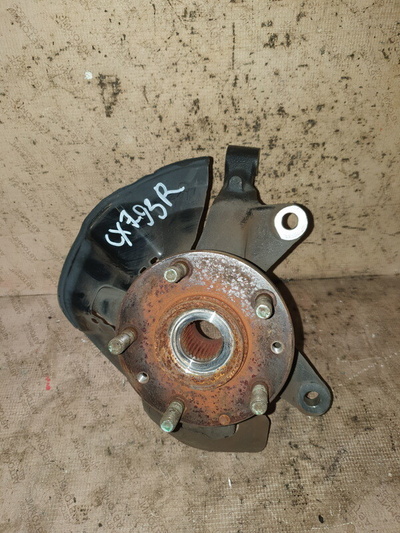 L20633020B Кулак поворотный передний Mazda CX-7 I Рестайлинг (2009–2012) 2011 L206-33-020B