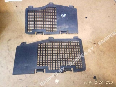 8200012912 Дождевик Renault Vel Satis 2005 , 8200012910