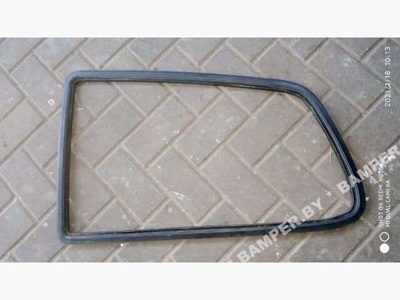7700821029 Уплотнитель Renault Twingo 1998 , 7700821028