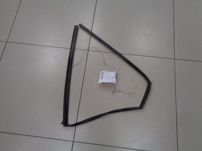 EG2172605C Уплотнитель стекла двери задней правой Mazda CX-7 2006-2012 2008