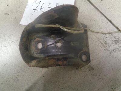 377501546A Кронштейн задней балки Volkswagen Pointer 2004-2006 2005