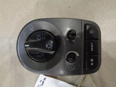 C2S46916 Переключатель света фар Jaguar X-TYPE 2001-2009 2006