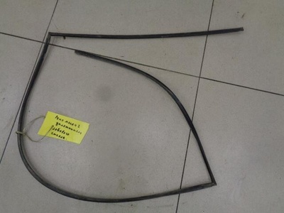 8200220440 Уплотнитель лобового стекла Renault Megane 2 2002-2008 2004