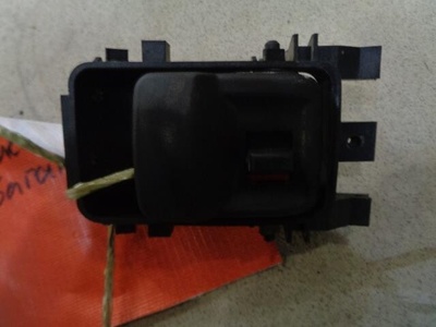 A1637600061 Ручка багажника Mercedes Benz M-Class W163 1997-2005 2000