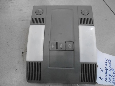 4E0947137B Плафон салонный передний Audi A8 D3 2002-2010 2005