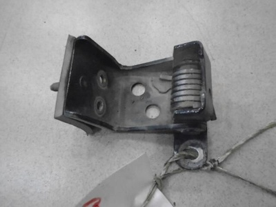 BMB760013 Петля двери багажника нижняя Land Rover Range Rover 3 2002-2012 2004