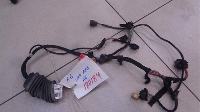 4B0971035B Проводка двери передней правой Audi A6 C5 1997-2004 1997