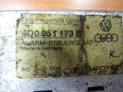 4D0951173B БЛОК УПРАВЛЕНИЯ (ДРУГИЕ) Audi A8 D2/4D 1999