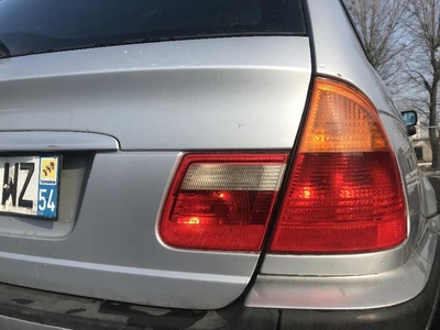 Фонарь крышки багажника правый BMW 3 E46 2002