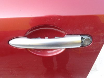 Ручка двери нaружная Левая Перед. Renault Laguna II (2000-2007) 2001