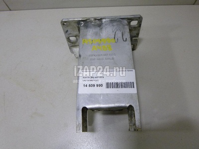 8K0807134C Кронштейн усилителя переднего бампера правый VAG A5/S5 [8F] Cabrio (2010 - 2016)