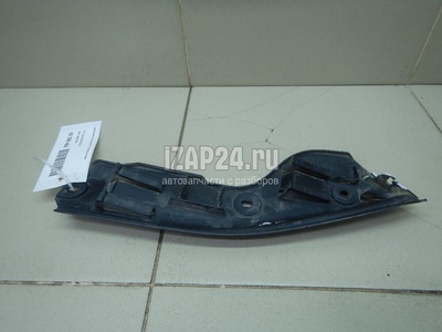 7L6807393B Направляющая заднего бампера левая VAG Touareg (2002 - 2010)