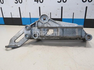 03F199275C Кронштейн КПП VAG Fabia (2007 - 2015)