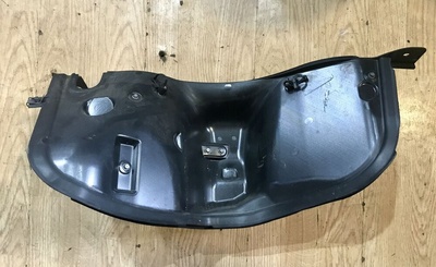 7P6819512C Пыльник (кузов внутри) Volkswagen Touareg (NF) II (2010–2014) 2011