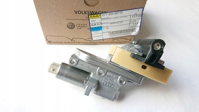 077109087D audi a8 d2 3.7 v8 натяжитель цепи ори