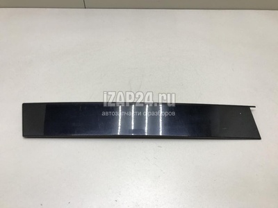 1666700287 Накладка стекла заднего правого Mercedes Benz GL-Class X166 (GL/GLS) (2012 - 2019)