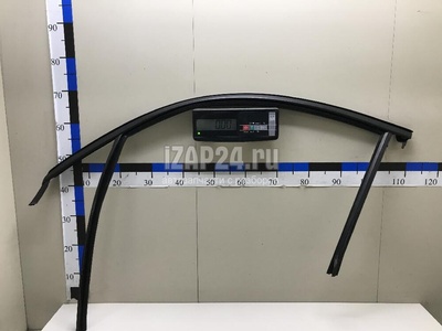 DS7Z5421597B Уплотнитель стекла двери Ford Mondeo V 2015