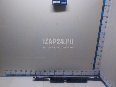 LR037923 Направляющая заднего бампера Land Rover Range Rover IV 2013