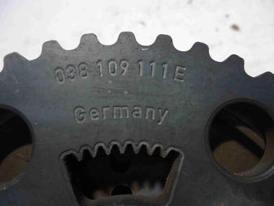 038109111E Шкив распредвала Volkswagen Passat 2010 , 03G109239B