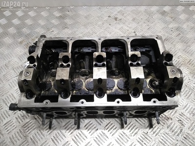 Головка блока цилиндров двигателя (ГБЦ) Volkswagen Passat B5+ (GP) 2003
