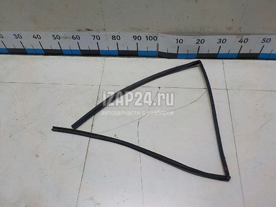 T116203120PF Уплотнитель стекла двери Chery Tiggo 3 2017