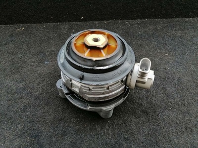 4E0199381EJ Подушка двигателя Audi A8 D3 (S8,RS8) 2007