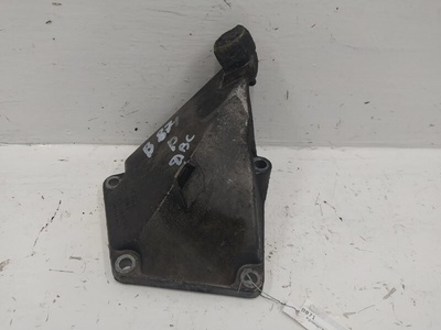 4B0199307C Кронштейн двигателя Audi A6(C5) 1998