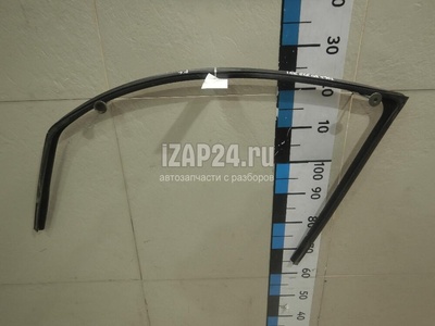 1221090 Уплотнитель стекла двери Ford Focus I (1998 - 2005)